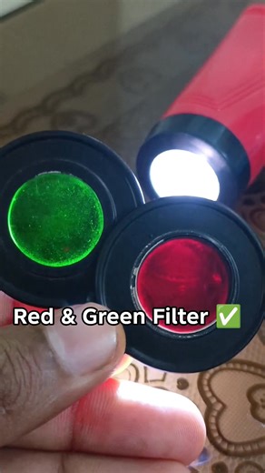 Do you know how we check binocular vision in just seconds? This is the Red and Green Filter Test, also called Worth’s Four Dot Test. The patient wears red and green glasses and looks at four dots. If they see four dots — vision is normal. If they see two, three, or five — it suggests suppression or diplopia. Simple test, powerful diagnosis!” #fblifestyle #optometrist #ophthalmology #eyeproblemtreatment | Eye Problem & Treatment