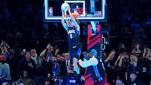 NBA All-Star weekend: Mac McClung defends dunk title, Steph vs. Sabrina captivates
