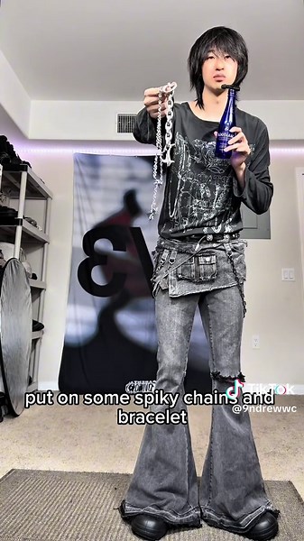 Exploring Death Note Cosplay: Misa Misa and Ryuk