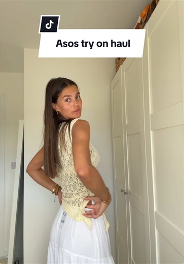 ASOS Holiday Clothing Haul: Styles for Every Occasion