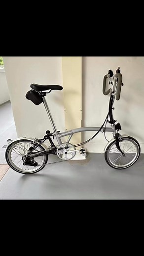 🖤Stem,Fork & Triangle ➡️Frame custom colour #brompton #bromptonsg🇸🇬 #bromptonlife #bromptonsociety #bromptoncommunity #bromptonbicycle #bromptonlove | Gotta Love Bike - GLB Inc.