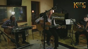 37K views · 586 reactions | Ray Lynam - Hold Her in Your Hand | Irish Entertainment Awards | Facebook