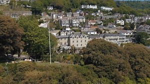 Retreat to the Isle of Wight this summer and stay at the Island’s Premier 4 star hotel. Discounted rates and packages suitable for couples and families are available, including a free 2 hour rib experience when booking 4 nights or more. 😎 | Visit Isle of Wight