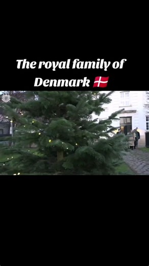 The royal family of Denmark🇩🇰 video from a few years ago I hope you like it #princecristianofdemark #princevincentofdenmark #princessisabellaofdenmark #princessjosephineofdenmark #kingfederickixofdenmark #queenmaryofDenmark #queenmargretheofdenmark #denmark #theroyalfamily #denmark #royalfamilyofdenmark #amalieborgcopenhagen #christiansborgs #copenhagen #amalieborgpalace