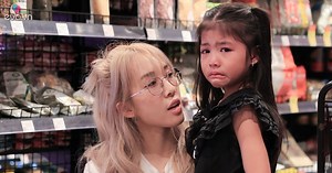 Con gái Emily - BigDaddy vỡ òa nước mắt khi bị người lạ dụ dỗ ở siêu thị