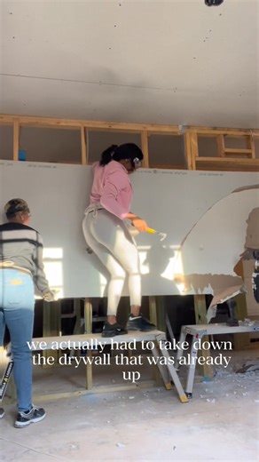 This weekend reminded me that Pretty Women in Real Estate is so much more than a name, it’s a movement🏡 We’re learning new skills, building real connections, and making a real impact in our communities🏘️ It’s about being intentional. About showing up. About using our hands and hearts to create something that lasts. 💕 Charlotte, NC📍we’re just getting started! Stay tuned for our upcoming events and make sure you follow us @prettywomeninrealestate 🏠 So you don’t miss what’s next. ✨ | thepretty