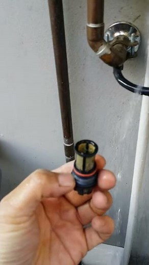 Cleaning a noritz nrc filter