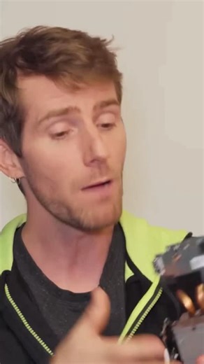 Valve's Pricing Strategy: A PC Experience at Console Prices Linustechtips Unveiling Valve's new Steam Machine and controller. #SteamMachine #ValveTech #PCGaming WiFi6E SteamOS | Mtgstaples | Facebook