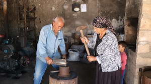 Displaced woman of Afrin works as blacksmith despite gender stereotypes