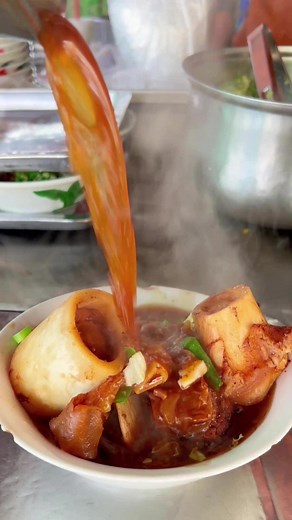 #filipinofood #streetfood #philippines #filipino #traveltok #travel #manila#foryoupage