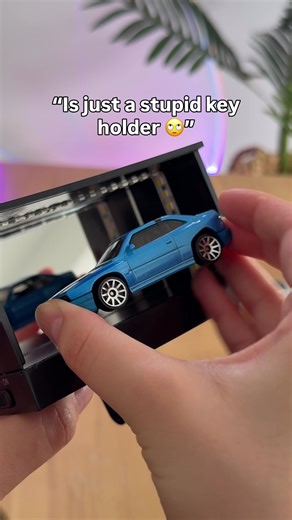 A mini garage that steals all the attention 🚗💡🔥 #DiecastCars #HotWheelsDisplay #CarDecor #KeyHolder #CarCollectors This LED mini garage key holder lets you display your favorite diecast car while keeping your keys in one place. The realistic garage design and soft LED lighting create a clean showroom look that stands out instantly. Perfect for Hot Wheels fans, diecast collectors, and car lovers who enjoy fun but functional decor. Easy to mount, satisfying to use, and a simple upgrade for any 