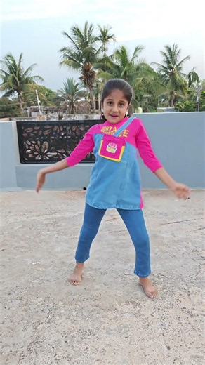 Bombare Bom Bom 💕💃 | Cute Girl Dance | Trending Song | Viral Dance Shorts