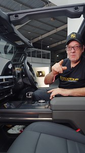 The Perfect Right-Hand Drive Hummer EV – Crafted to Perfection by Autogroup International ⚡ This is no ordinary Hummer EV. This is the 2025 Hummer EV SUV 3X, converted with unmatched precision to right-hand drive by the experts at Autogroup International. With 0–100 km/h in just 3.5 seconds, up to 500 km range, and the attention to detail that only comes from nearly two decades of Hummer conversions, this is the real deal. From the position of the volume knob to the placement of the gear shift b