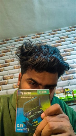 IndiaGizmo on Instagram: "🔥 M10 NEWEST Digital Indicator True Wireless Headset – V5.3 BT Wireless 🔥 Upgrade your music experience with the stylish and powerful M10 True Wireless Earbuds. Designed with a smart digital battery indicator display, you can easily check the charging status of both earbuds and the case in real-time. No more guessing – stay powered, stay connected! 🎧 Bluetooth V5.3 Technology – Faster pairing, stable connection & low latency sound. 🔋 Long Battery Backup – High-capac