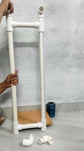 PVC Standing Wall Laptop Stand Under $3 DIY