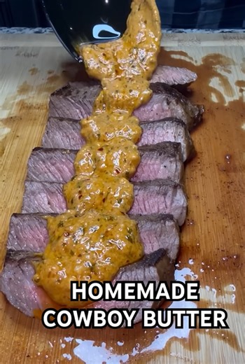 Homemade cowboy butter recipe 🧈🔥 with a New York strip 🥩, rich, garlicky, and absolutely next level 😋✨ recipe below 👇