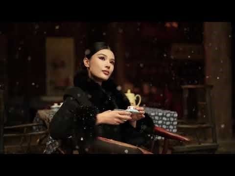 Master Photogenic Portraits: 5 Essential Camera Movement Tips