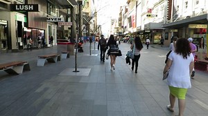 MOT Challenge - Visualize