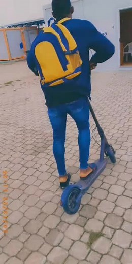 Video di kõmãrã Lëë kign odãmïs (@ousmaneko8) con Aventurier - VDA