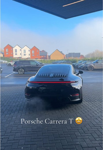 Stunning Porsche 911 Carrera T Experience