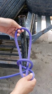 Flying bowline/ fast tying knot. #woodbundlehitch #ropeladderknot #lashingknot #RopeDIY #climbingnet #essentialknots #tyingknots #truckerhitch #reels #knots | Millie