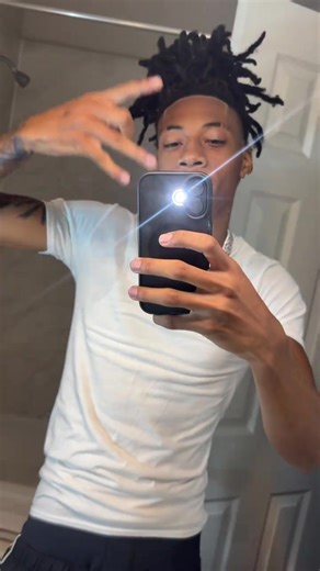 Sysy saw first🤣 #parodyfyp🏷 #🧱🆙 #blacktiktok #parody🏆 #ilsysy💕