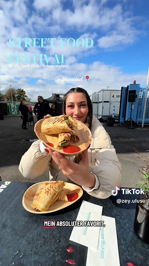 🎉 STREETFOOD FESTIVAL IN DÜSSELDORF! 🍔🌮🍜 @Street Food Festival Vom 16. bis 19. April 2026 kommt das Streetfood Festival nach Düsseldorf – und zwar direkt auf den Schadowplatz! Freu dich auf eine riesige Auswahl an internationalen Spezialitäten, frisch zubereitet von Foodtrucks und Streetfood-Künstlern aus aller Welt. Egal ob süß, herzhaft, exotisch oder klassisch – hier ist für jeden Geschmack etwas dabei! 😍 🗓 Öffnungszeiten: Donnerstag, Freitag & Samstag: 12:00 – 22:00 Uhr Sonntag: 12:00