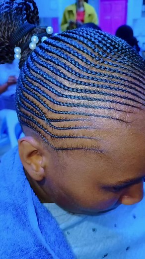 Simple Hairstyle Tutorial for Effortless Beauty