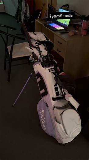 Amelia Evans 21/03/2018 on Instagram: "Amelia new home sim 👀👀👀👀 completed and ready Exluding Matt @gsprogolf @fullswing_australia_nz @fullswingsimulators"