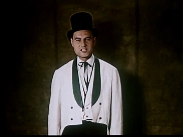 Arthur Barr's Trained Birds: Vintage Circus Act in Yucatan