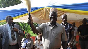Raila asks Rift Valley voters to disregard Uhuru-Ruto pre-election pact