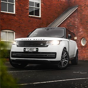 Range Rover, Luxury SUV - Archibalds