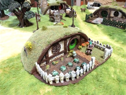 Hand-painted 28mm Hobbit Gardener's House - Halfling Terrain D&D Warhammer Lotr MESBG Shire - Tabletop Wargaming Fantasy Miniature Scenery - Etsy