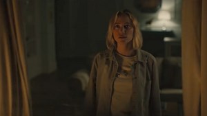 THE WATCHER Trailer Sets Up a Stalking Crime Thriller