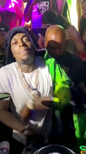 Kodak Black on the DJ Set in the club