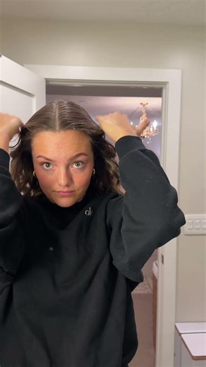 Effortless Glam: My Fave Heatless Hairstyle Tutorial! 💓✨ #Hair #EasyHair #FYP