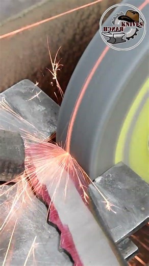 Blade Profiling on the 2151 Bone Knife | Defining the Final Shape | Knives Ranch