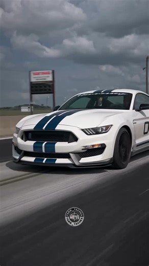 Фаррух Шукуриллаевич on Instagram: "Bu odam Ferrari’ni mag‘lub etdi… U oddiy poygachi emas edi — u tarixni o‘zgartirdi. Shelby American, AC Cobra, GT350, GT500 — afsonaning izlari. Bu Carroll Shelby — motosportdagi inqilob! #carrollshelby #shelbyamerican #fordv8 #gt500 #gt350 #fordgt40 #lemans66 #fordvsferrari #musclecar #americanmuscle #autolegends #motorsporthistory #shelbycobra #cars #mustang #tuning #tuninglife #low #lowrider #top #reels #andijan #andijon #tashkent #uzb #uzbekistan"