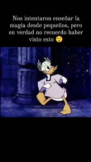 Significado de la Estrella de cinco puntas. Pentaculo El simbolismo esotérico es muy rico en conocimientos milenarios. Los talismanes, amuletos, jeroglíficos, simbología astrológica y mágica, encierran un poder y misterio que debe conocerse. Pequeños objetos o escrituras encierran grandes misterios. El símbolo de Om, escrito en sanscrito, se ha hecho mundialmente conocido, igualmente la estrella de 5 puntas, como talismán o amuleto, que recibe los nombres de pentáculo, pentagrama, pentalfa, pent