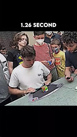 Pro cuber☠️ vs me🗿 #shorts #hasnaintechnical #rubikscube #viral