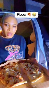 31K views · 985 reactions | This pizza people own too much! I go use my knife dey cut my pizza  | Xtaray | Facebook