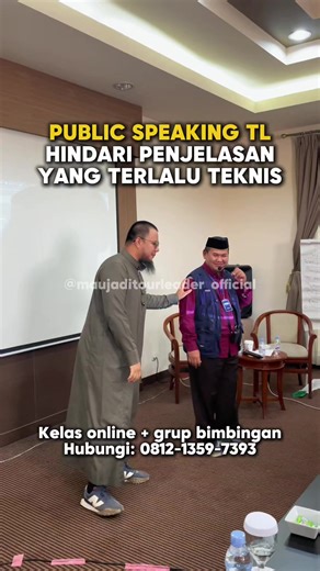 Kesalahan fatal Tour Leader saat briefing: Terlalu teknis! 🚫 Niatnya memberi info lengkap soal autogate imigrasi atau detail barang yang harus dilepas di X-ray, tapi malah bikin peserta makin bingung dan cemas. Seperti di video, penjelasan yang terlalu njlimet justru membuang waktu dan membuat arahan utama jadi kabur. Ini sejalan dengan Teori Beban Kognitif (Cognitive Load Theory). Otak kita punya kapasitas terbatas untuk memproses info baru. Saat “dicekoki” terlalu banyak detail teknis, otak p