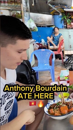 I Ate at one of Anthony Bourdain’s Favourite Spots in Saigon (The Lunch Lady)