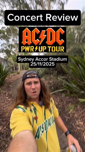 Russ J Stuart on Instagram: "CONCERT REVIEW - AC/DC SYDNEY ACCOR STADIUM 25/11/2025 @acdc @amylandthesniffers @largemirage #russeats #acdc #pwruptour"