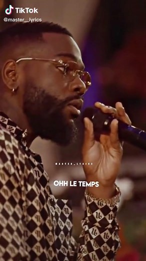 Le Temps - Tayc: Une Chanson d'Amour Émotionnelle