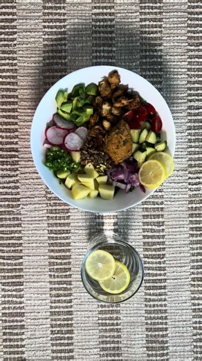 Delicious Spring Mix Salad Recipe for Healthy Lunch