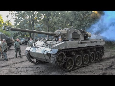 Radial engine M18 Hellcat cold and warm start and fly-bys