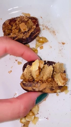 #food #foodie #foodporn #plantbased #instafood #foodstagram #veganbaking #3ingredients #foodshare #veganfood #food #dates #halva