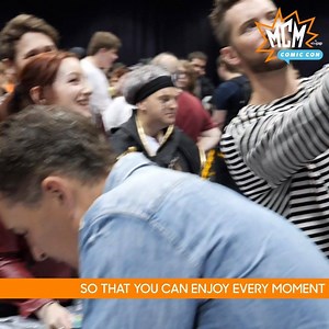10K views · 115 reactions |  Photo & Autograph Update  Whether it’s a snap for your shelf or a signature on your favourite piece of merch, we are dedicated to making your Photo Op and Autograph sessions smoother than ever! INFO ➡️ https://bit.ly/2Oea7C0 | MCM London Comic Con | Facebook