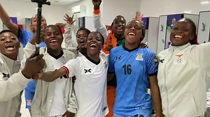 Step inside the Zambian changeroom as the Copper Queens secured their first-ever Women’s World Cup finals appearance after beating Senegal 4-2 on penalties 🇿🇲 | SuperSport Football